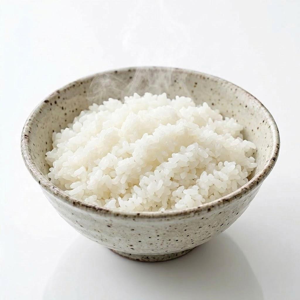 A bowl of freshly cooked white rice